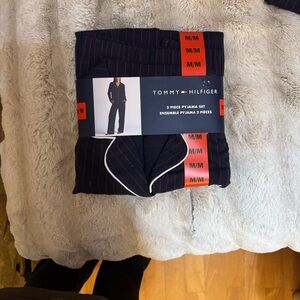 Tommy Hilfiger Men's Navy Pinstripe Pajama Set